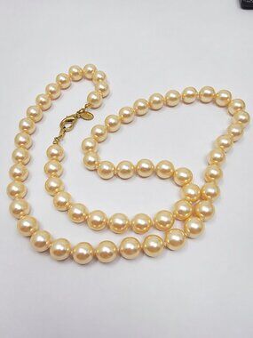 Joan Rivers Signed Faux Pearl Necklace 26” Champagne Cream Classic